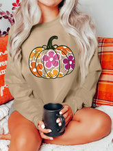 AUTUMN Women's Floral Pumpkin Drop Shoulder Sweatshirt