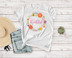 THANKSGIVING Women's 'Thankful' Wreath Tee