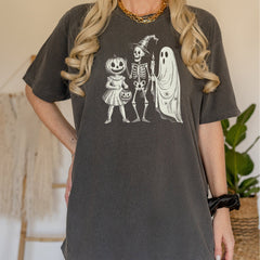 HALLOWEEN Unisex Kid's/Adult's Vintage Halloween Trio T-Shirt
