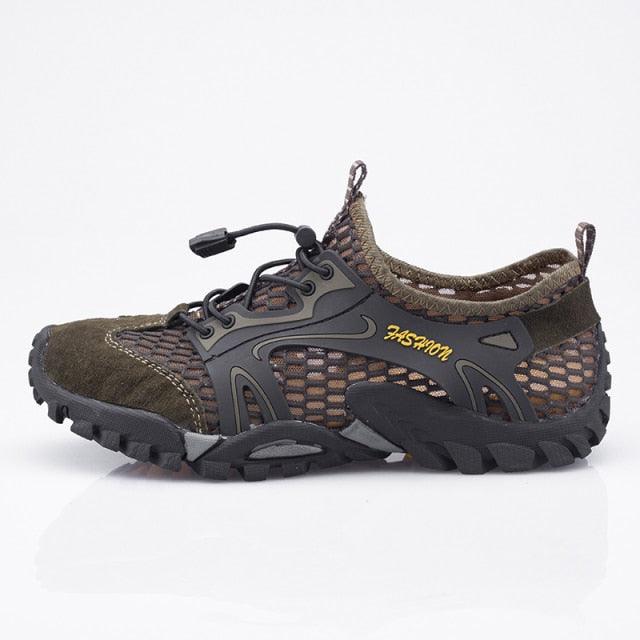 Youth/Adult Unisex Water Shoes (Youth Size 7, Women's 8-16, Men's 6-13)